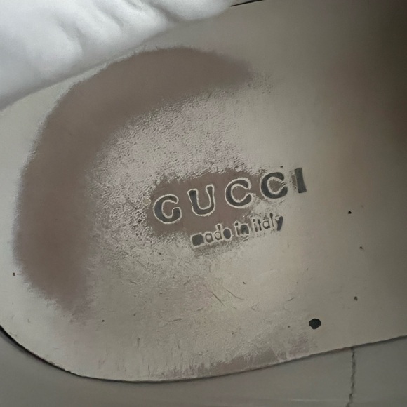 Authentic Gucci Ace sneakers with interlocking G’s Size 7 comes with box - Picture 9 of 14